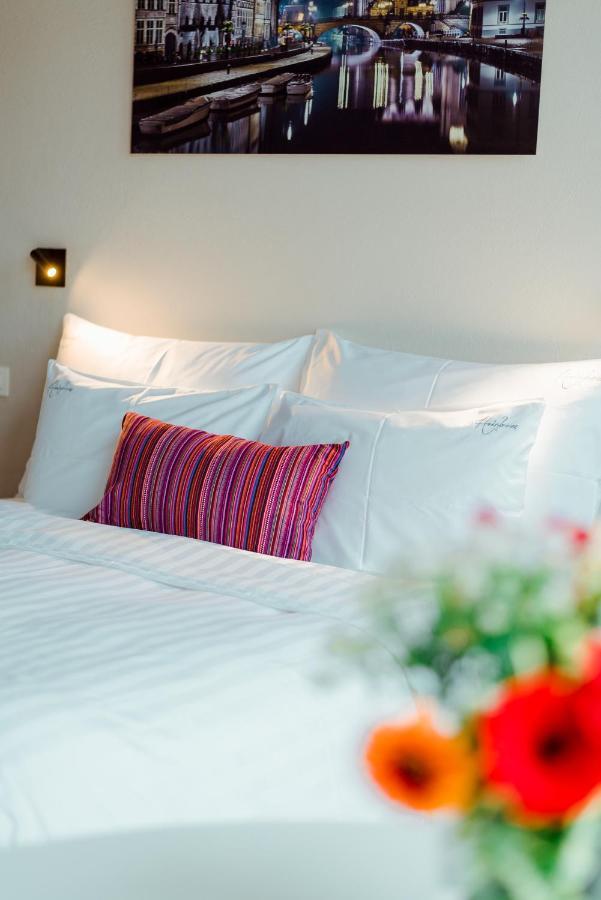 The House Of Edward By Domani Hotels Γάνδη Εξωτερικό φωτογραφία